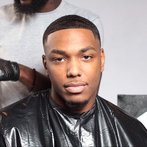 Meet your Posher, Julian